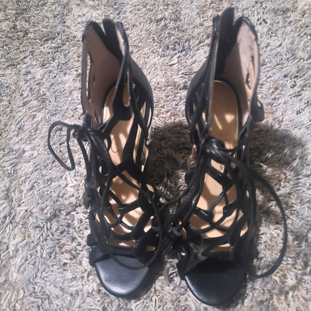 Jessica Simpson, Black Heels, Size 7.